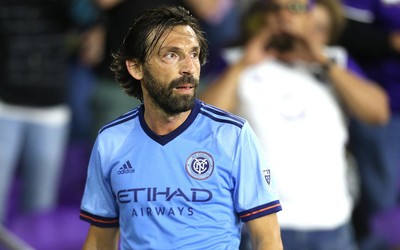 冠竞体育焦点-乌克兰队客场拿到宝贵三分