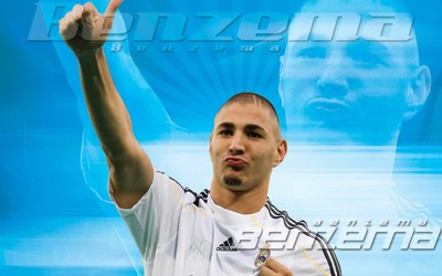 冠竞体育动态-亚马尔这跑位鬼魅啊